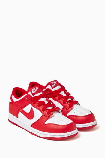 Dunk Low Sneakers
