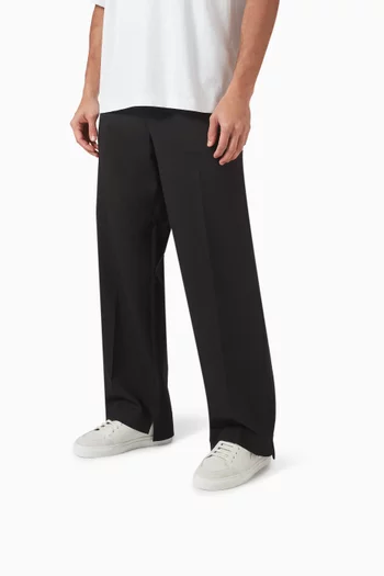 سنيكرز كلين 90 جلد بتطريز طائر آكل النحل