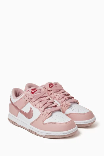 Dunk Low Sneakers