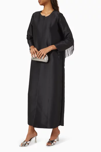 عباية مزينة بالخرز