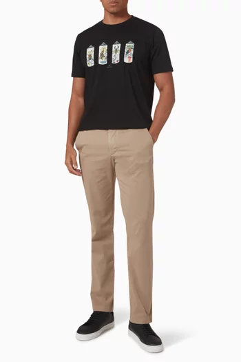 تي شيرت بطبعة عبوات بخاخ قطن عضوي