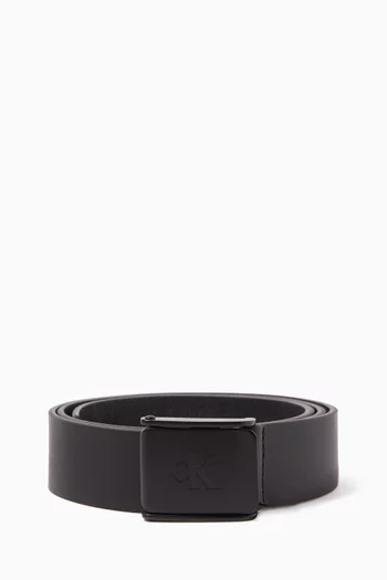 Plaque Buckle Belt in Leather