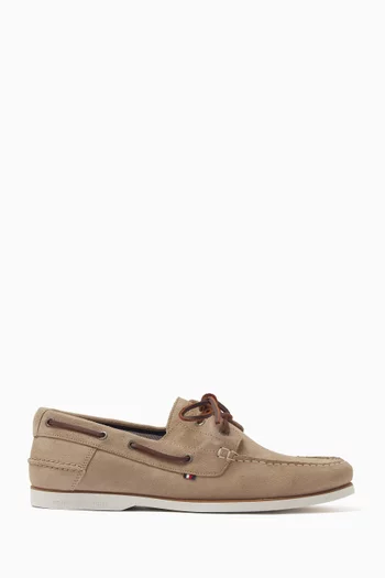 The Boat Shoes in Suede