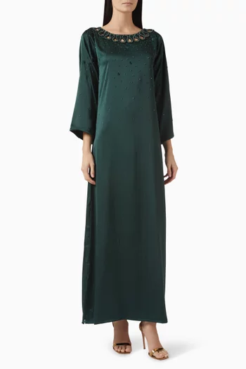 قفطان بفتحات وتطريزات