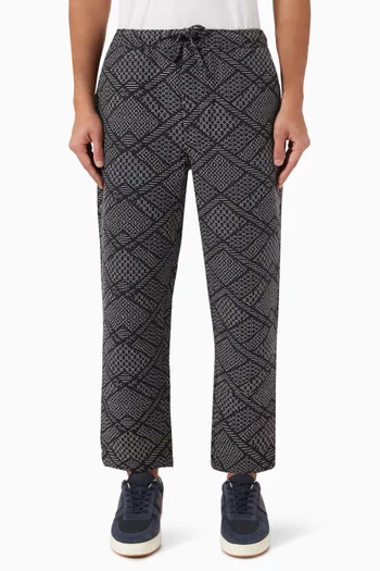 Kurt Tapered Pants in Diamond-stitch Jacquard