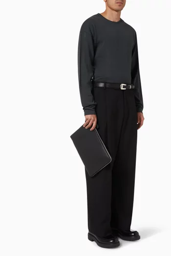 Document Holder in Leather