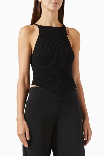 Pointy Buckle Top in Rib-knit