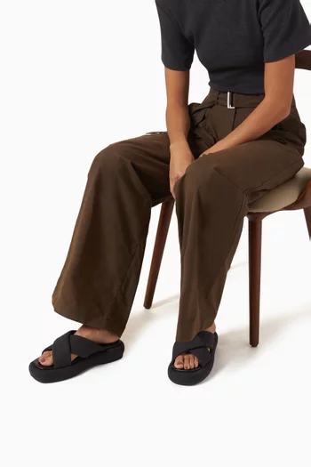 Penelope Slides in Signature Canvas