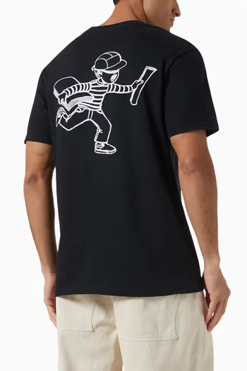 تي شيرت بطبعة شعار الماركة حصريًا على أُناس × بيبر بوي