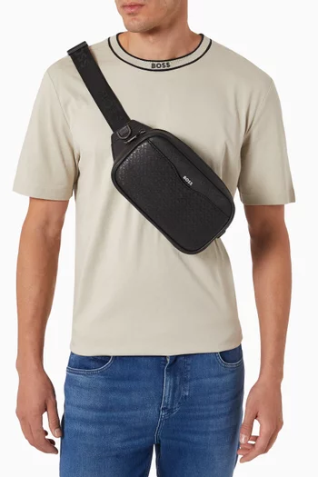 Zair Belt Bag in Leather