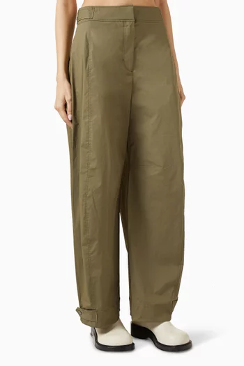 Barrel-Leg Pleated Pants