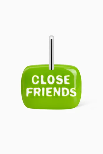 دلاية بنقشة Close Friends فضة إسترلينية