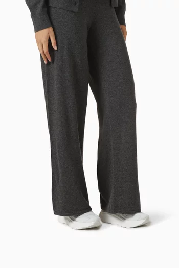 Clifton 10 Sneakers in Knit