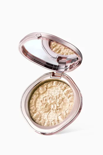 01 Quartz Glow Twin-Lotus Relief Luminous Glow Highlighter, 7g