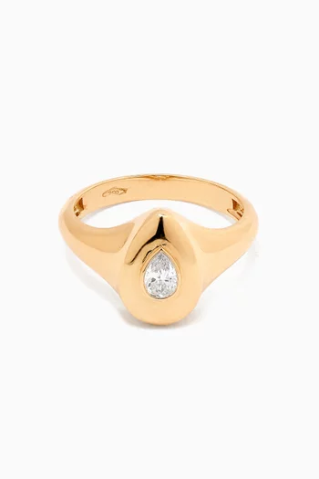 Pear Diamond Signet Ring in 18kt Yellow Gold