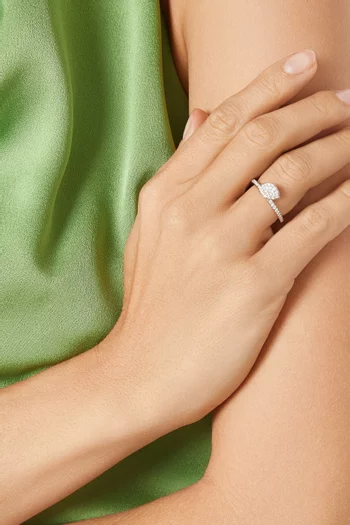 Petit Garden Diamond Ring in 18kt White Gold