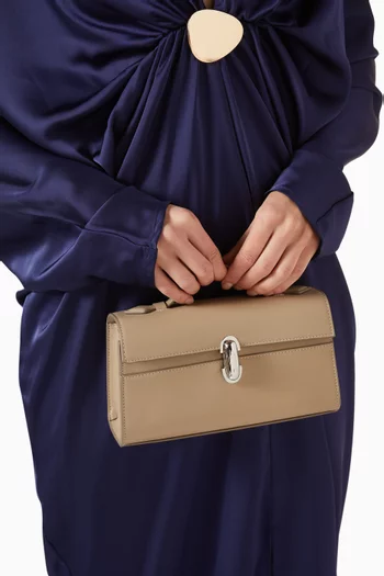 Symmetry Pochette in Leather
