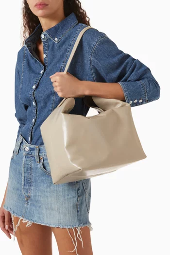 Maxi Bea Shoulder Bag in Creased Leather