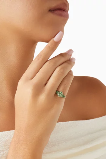Baby Pear-shaped Tsavorite Signet Ring in 9kt Gold