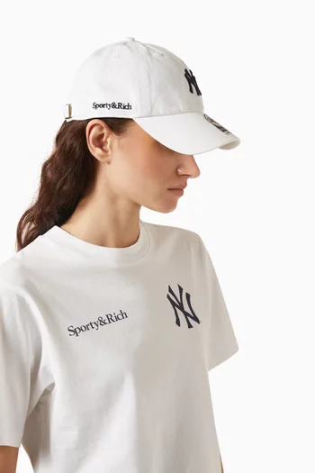 Yankees Serif Hat in Cotton Twill