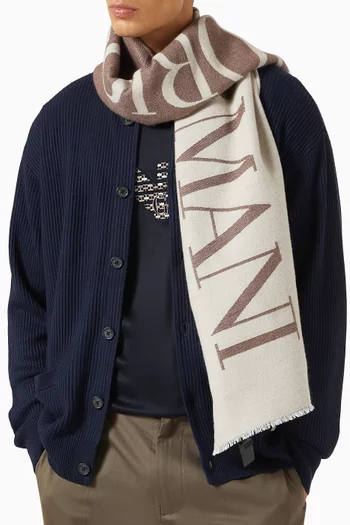 Macro Logo Scarf in Wool-blend