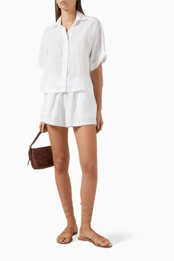 Loose-fit Shirt in Linen