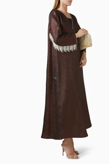 عباية مزينة بتطريزات تفتا