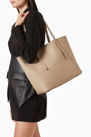 Do It All Large Tote Bag in Leather