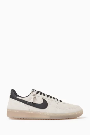 Field General Sneakers in Suede