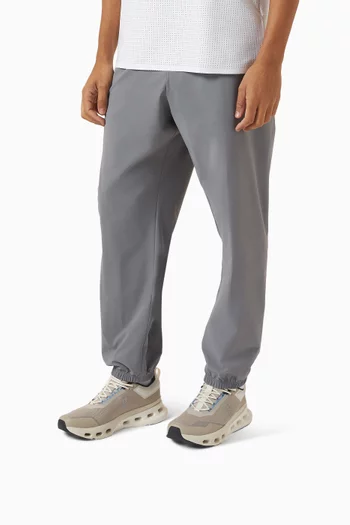 سنيكرز كلاودنوفا اكس قماش شبكي مسامي