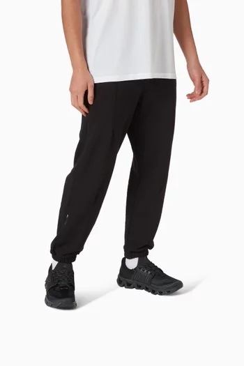 سنيكرز كلاودسويفت 4 ايه دي قماش شبكي