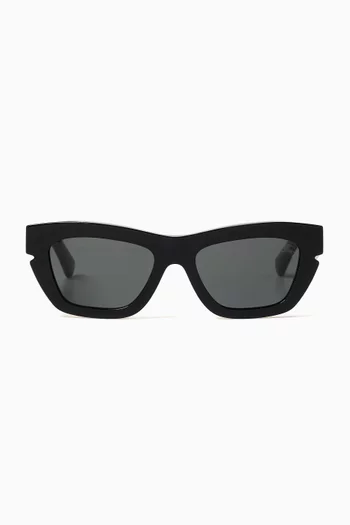 Cat-eye Sunglasses in Acetate
