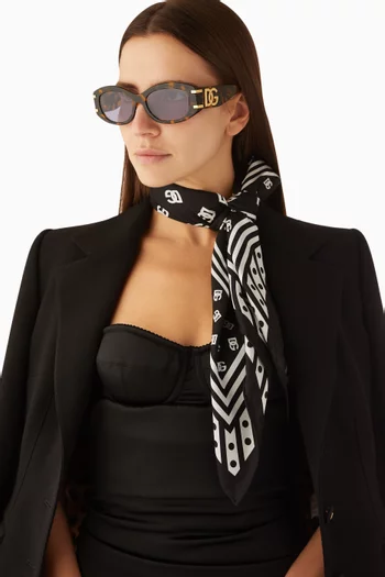 Oval Sunglasses in Acetate