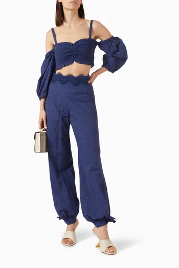 بلوزة جيد قصيرة