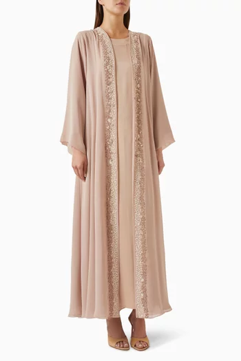 طقم عباية مطرزة