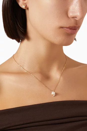 Kiku Cadeau Pearl Necklace in 18kt Yellow Gold