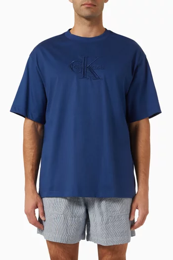 تي شيرت بتطريز شعار الماركة قطن