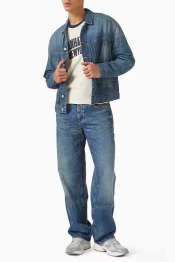 تي شيرت بشعار الماركة بتصميم جامعي قطن