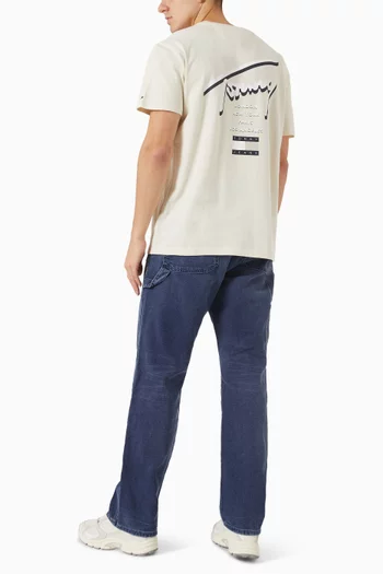 تي شيرت بطبعة شعار الماركة قطن