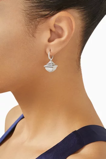 أقراط متدلية كليو ريف مرصعة بالماس ذهب أبيض عيار 18