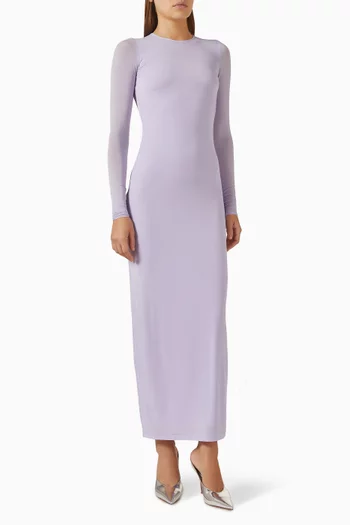 فستان طويل شفاف