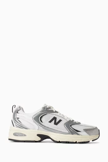 530 Sneakers in Mesh