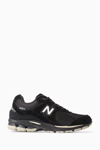 2002 Sneakers in Mesh & Suede