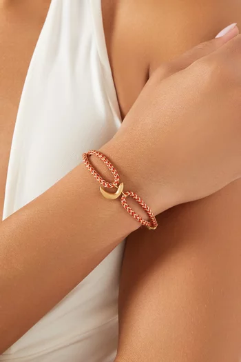 x Fozaza Arabic Letter 'ر' Bracelet in 18kt Gold