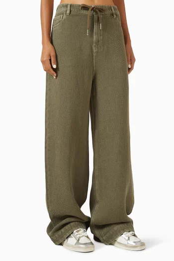 بنطال جينز أورتنسيا بقصة بويفريند دينم