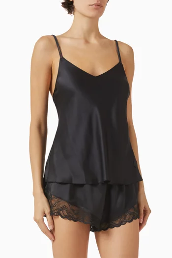 طقم بلوزة كاميسول وشورت ستان