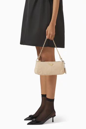 Medium Re-edition 2002 Shoulder Bag in Leather