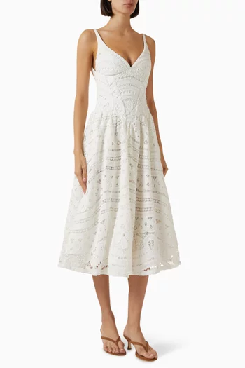 Rythmic Midi Dress in Lace