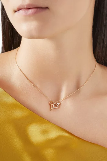 Sweet Love Diamond Necklace in 18kt Yellow Gold