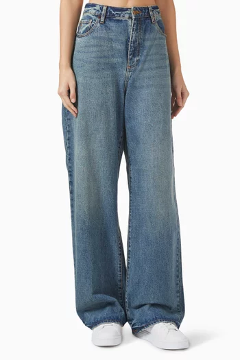 بنطال جينز بقصة فضفاضة دينم